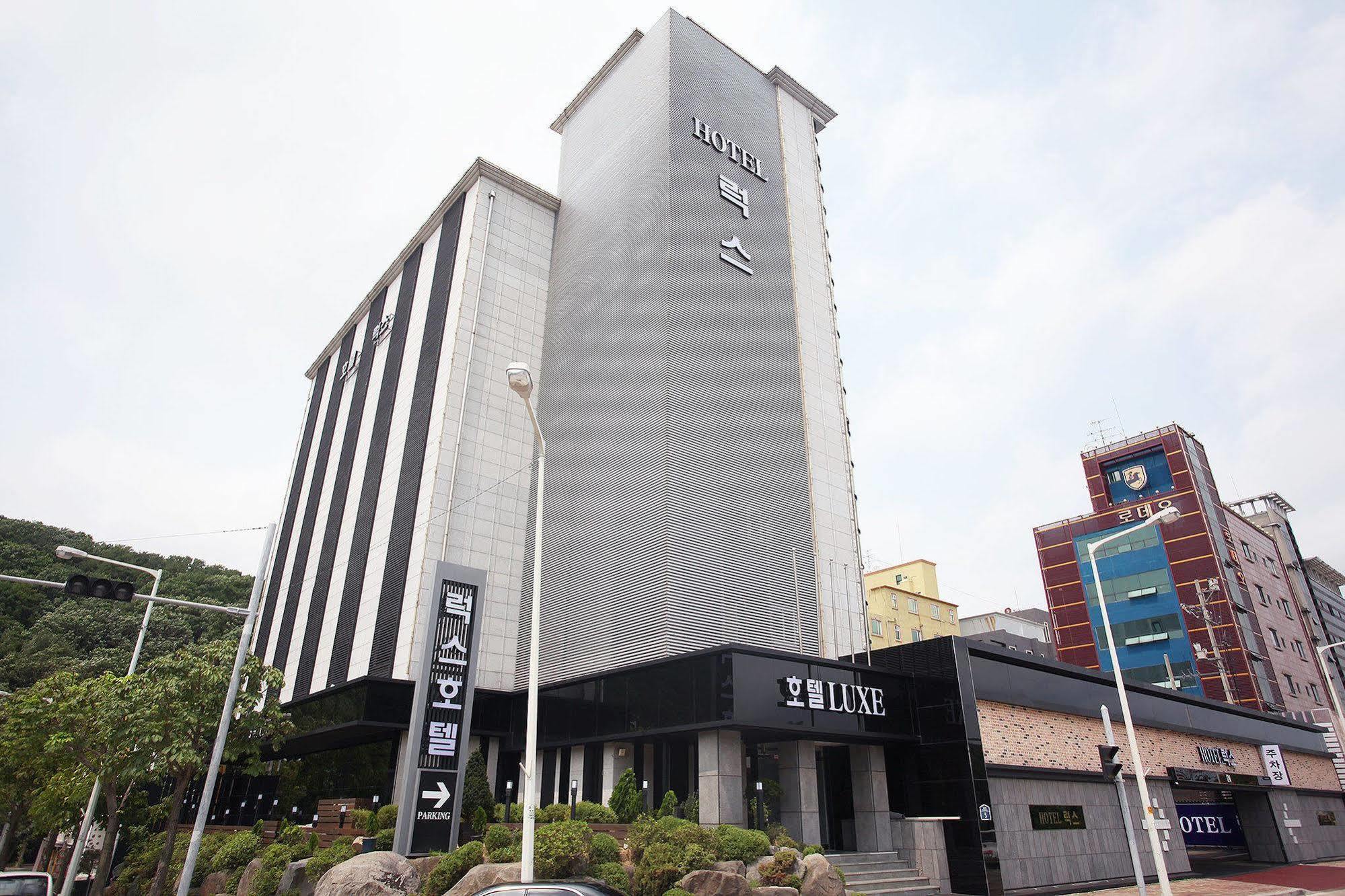 Luxe Hotel باجو المظهر الخارجي الصورة